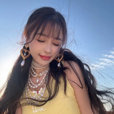 向下扭曲