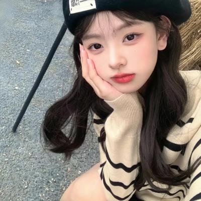 铁路的白蔷薇